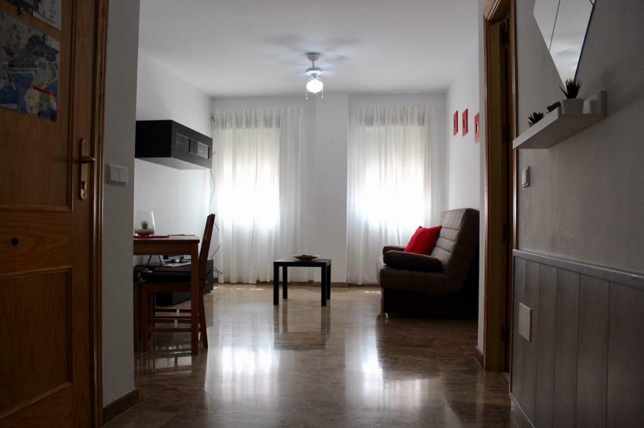 Amazing And Clean Studio Very Close To City Center มาลากา ภายนอก รูปภาพ