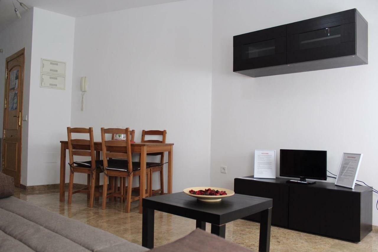 Amazing And Clean Studio Very Close To City Center มาลากา ภายนอก รูปภาพ