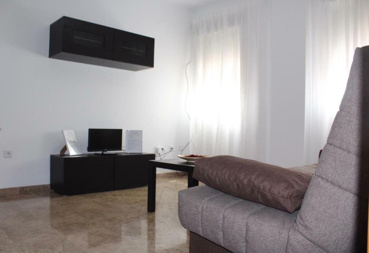 Amazing And Clean Studio Very Close To City Center มาลากา ภายนอก รูปภาพ